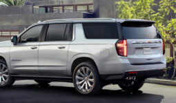
										Chevrolet Suburban 2025 full									