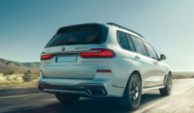 BMW X7 2025